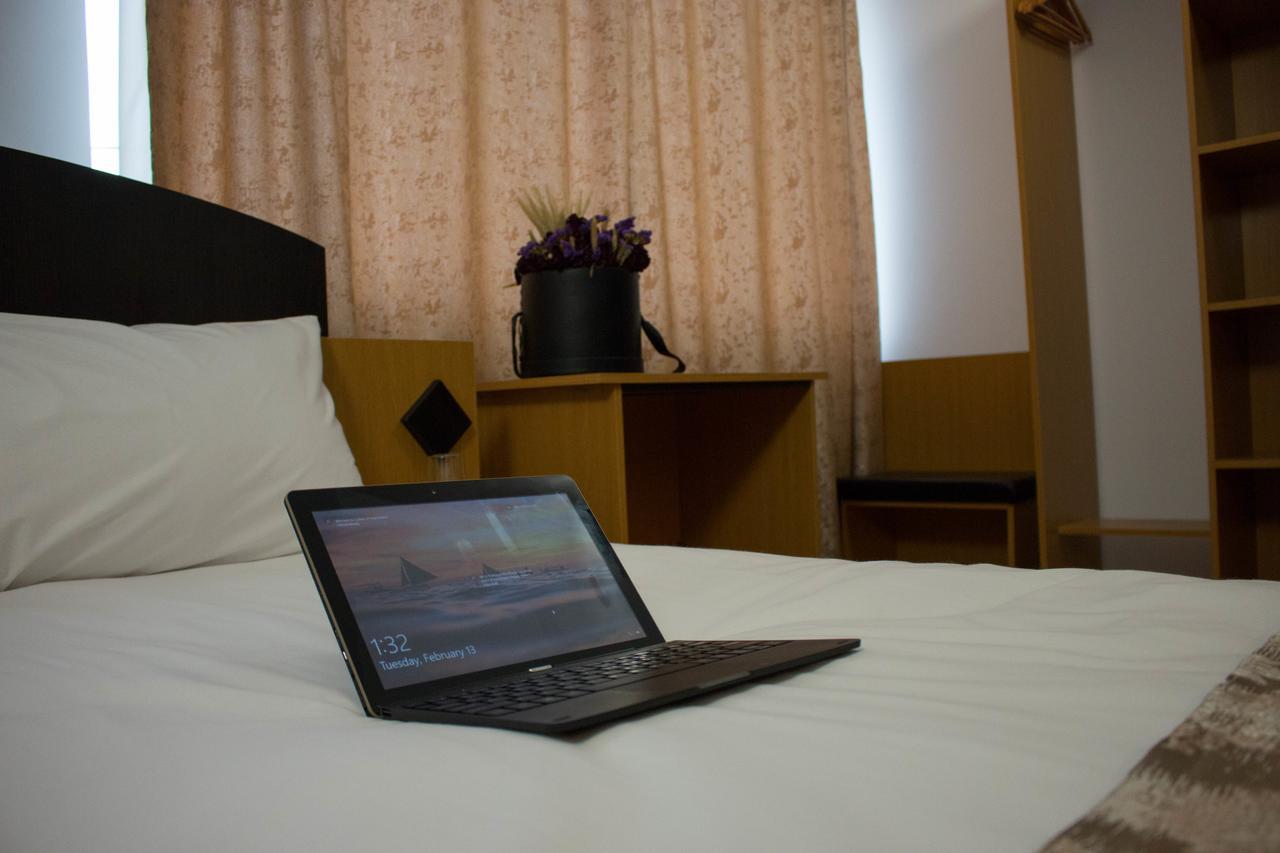 Rent Room N&S Iasi Bagian luar foto