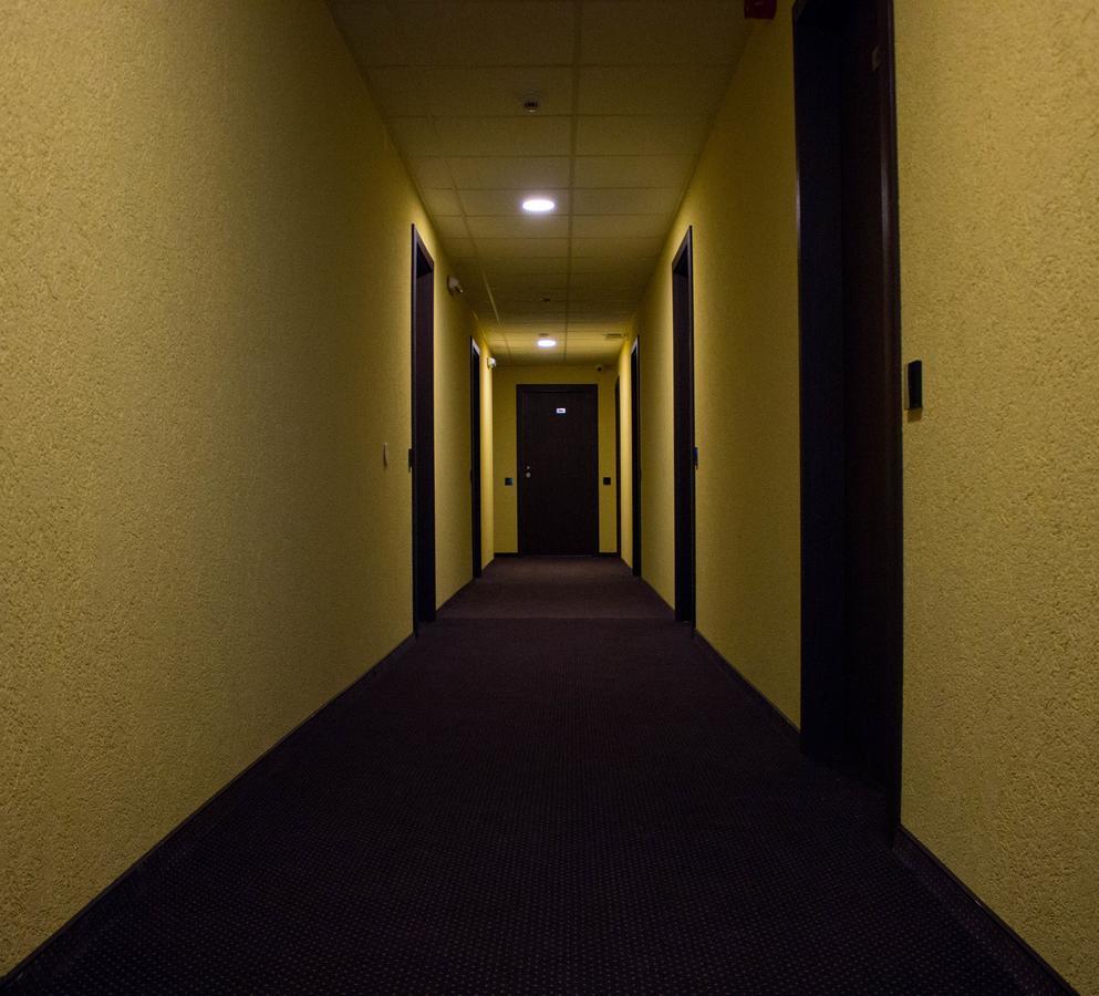 Rent Room N&S Iasi Bagian luar foto