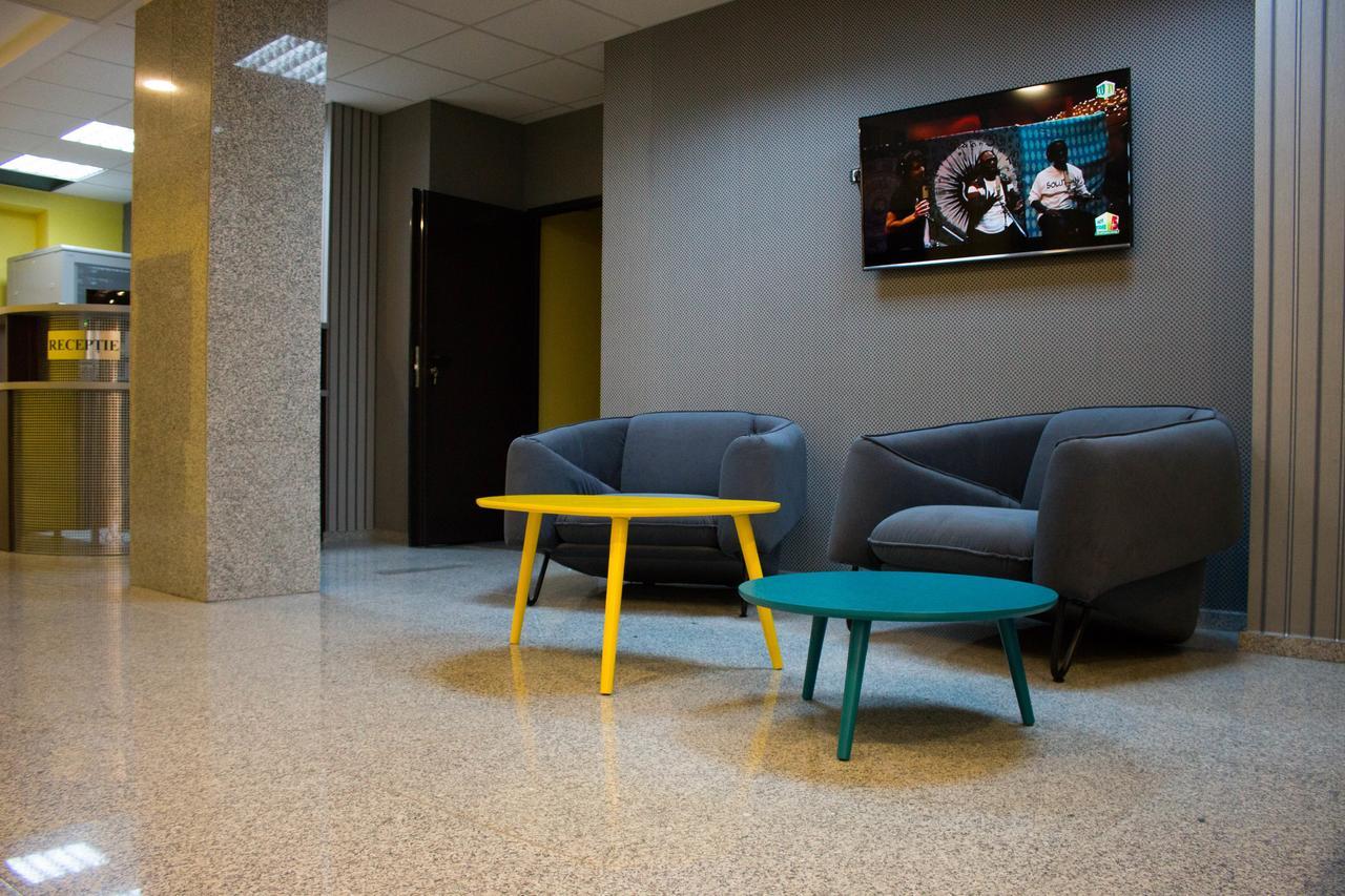 Rent Room N&S Iasi Bagian luar foto